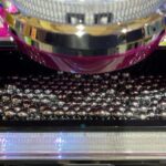 パチンコで下皿に玉を溜め込む人が結構いるけど